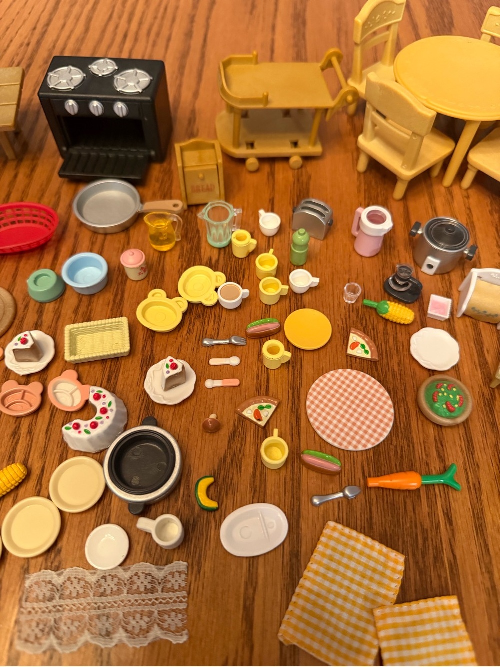 Calico Critters Sylvanian Families Food Kitchen Dishes Utensils Accessories Lot - Picture 3 of 7